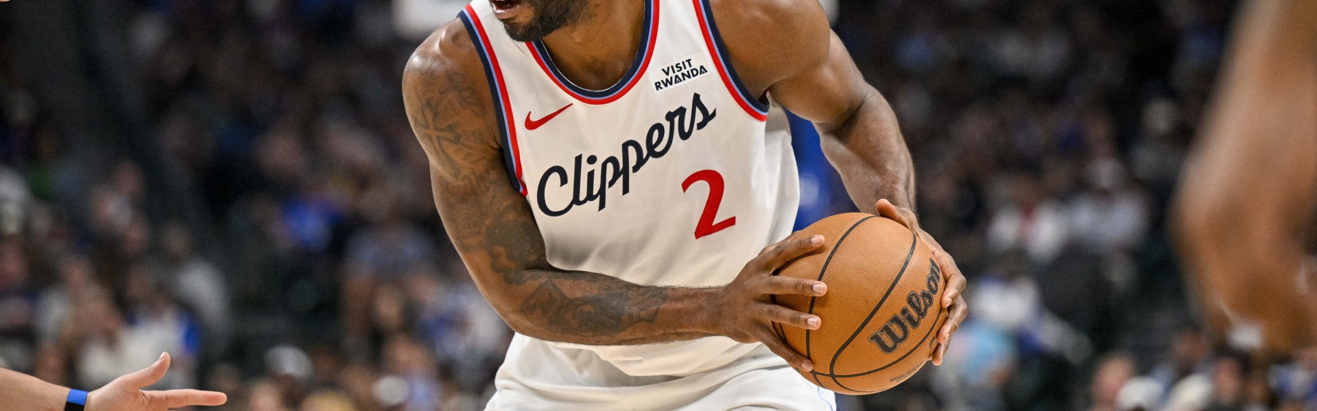 开云APP-小卡：我会从所有专注于技艺的人身上汲取灵感 努力和坚持最基本